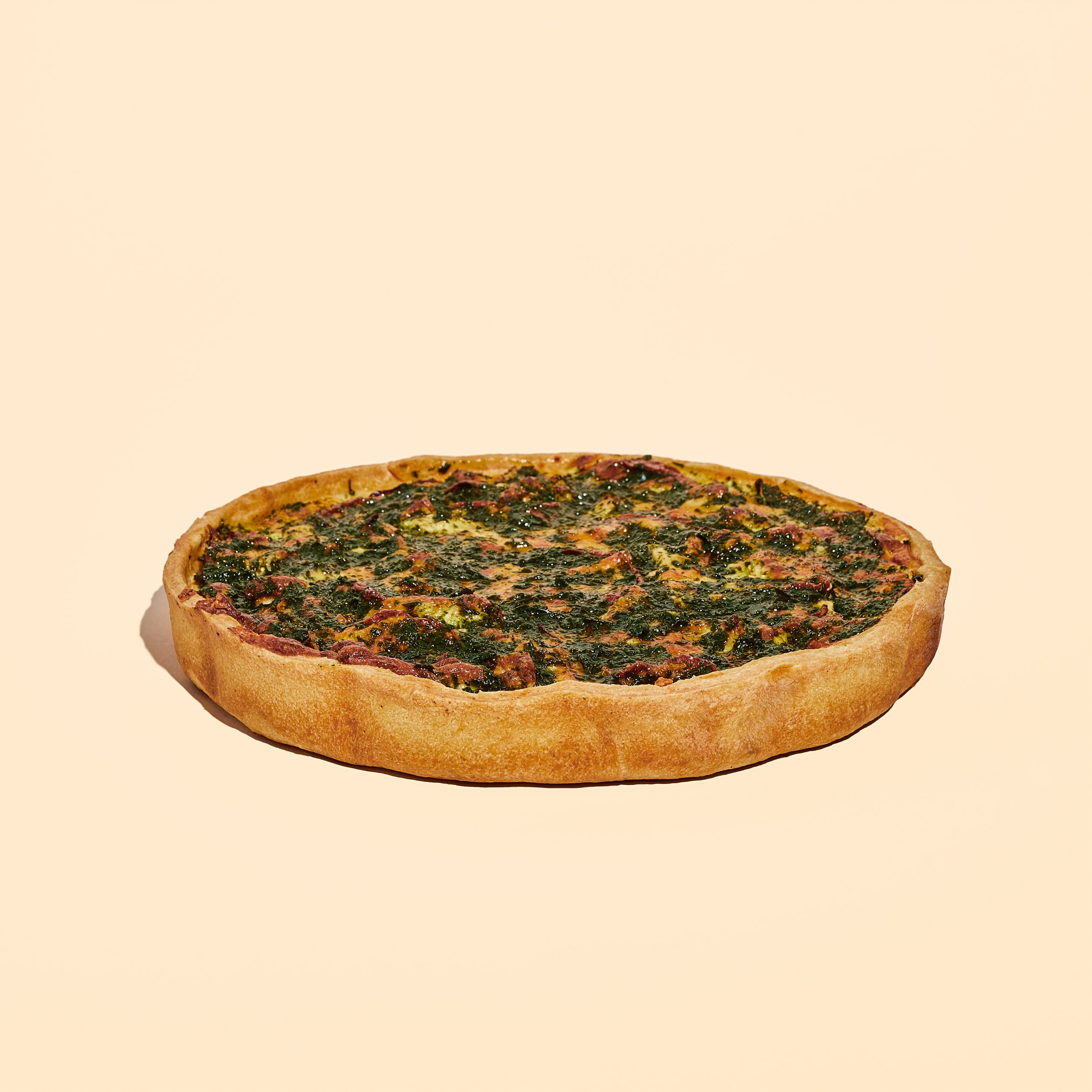 Кіш з куркою і томатами